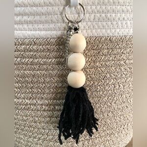 Black and Cream Tassel Keychain